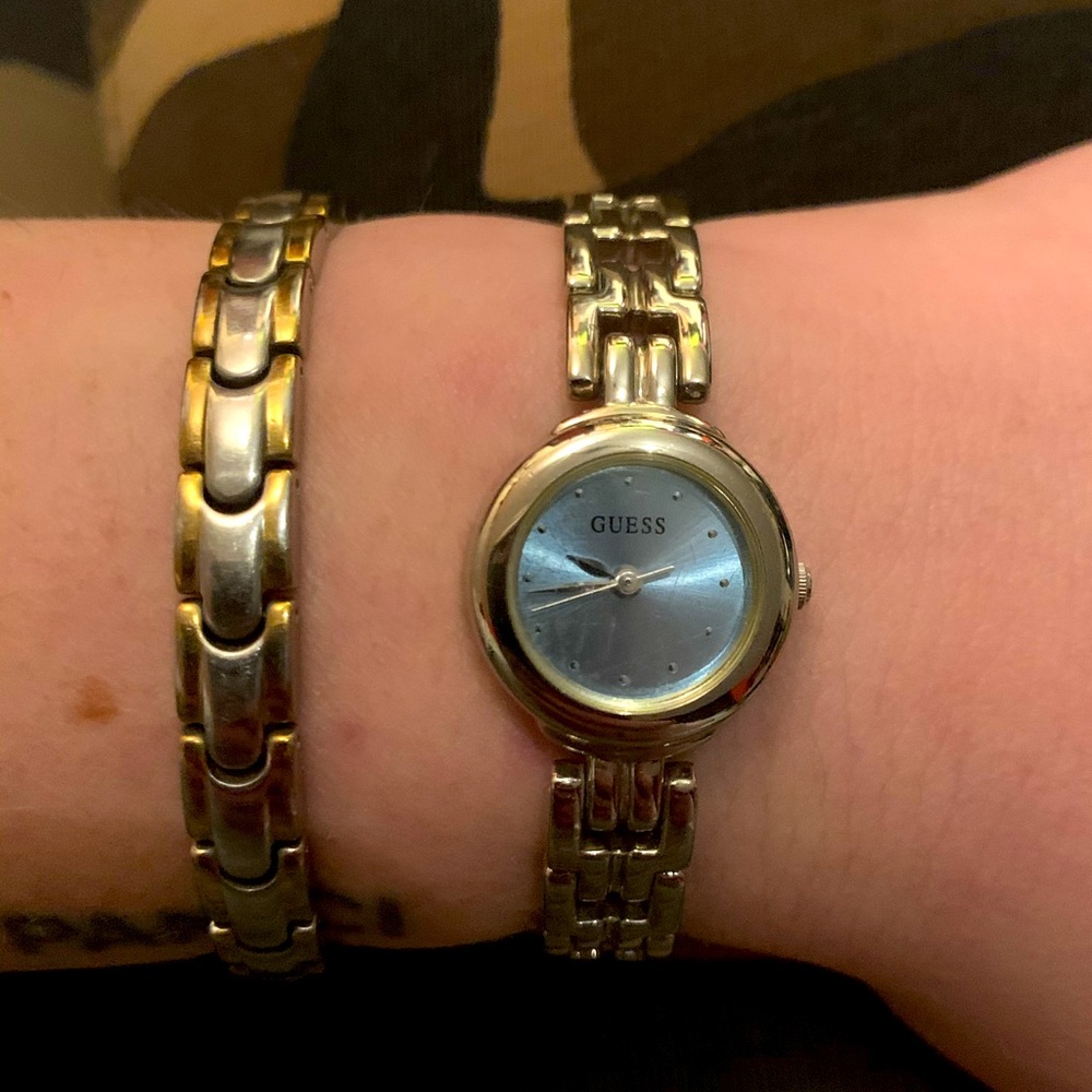 Guess Watch Women’s Blue face Wristwatch